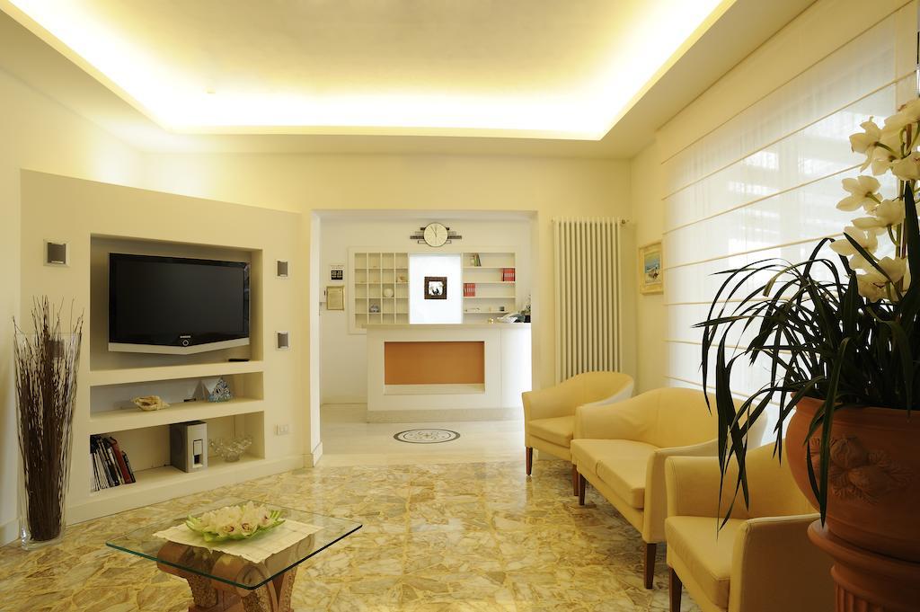 Hotel Garden Лайгуэлья Экстерьер фото