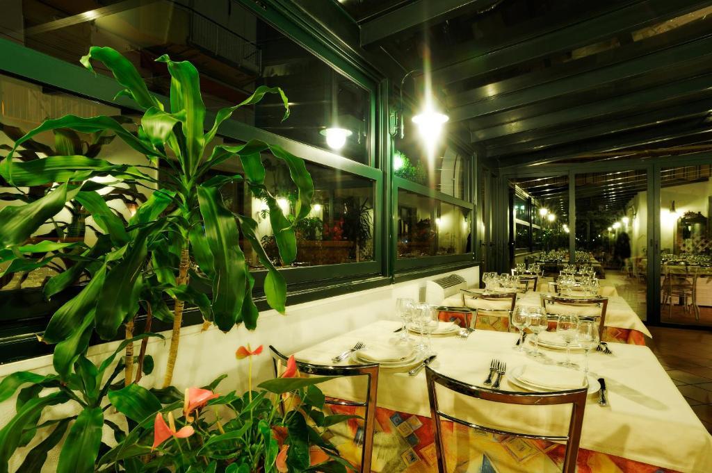 Hotel Garden Лайгуэлья Экстерьер фото